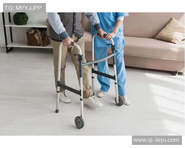 布雷默膝盖手术后六周伤缺康复中分享健身房训练进展