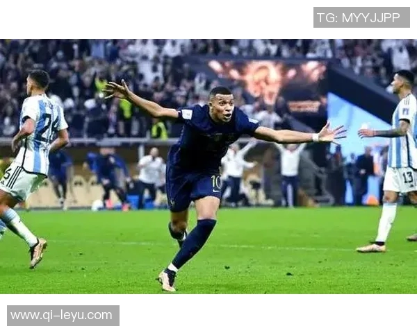 三年前世界杯决赛回顾法国队重温姆巴佩进球庆祝瞬间 三年前世界杯决赛回顾法国队重温姆巴佩进球庆祝瞬间