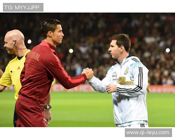 多特蒙德回顾曾效力的西班牙球员梅里诺与巴尔特拉的精彩瞬间